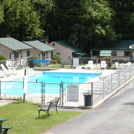 Lincoln Log Colony Otel Lake George Oda fotoğraf