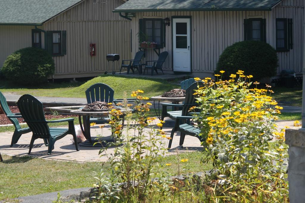 Lincoln Log Colony Otel Lake George Dış mekan fotoğraf