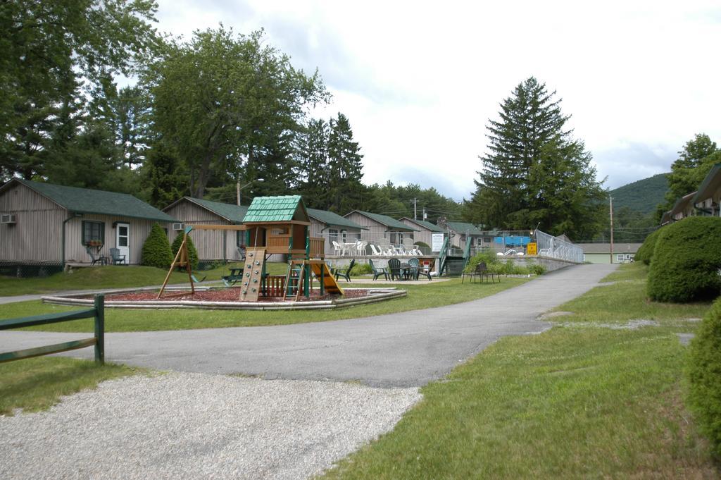 Lincoln Log Colony Otel Lake George Dış mekan fotoğraf