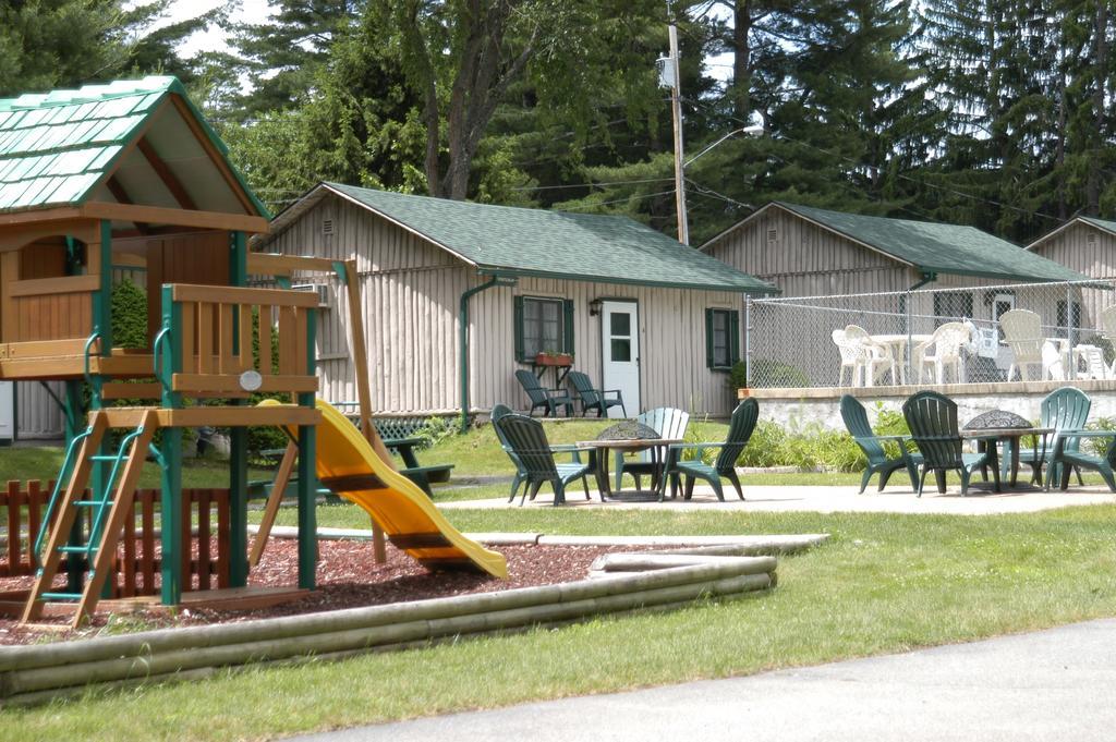 Lincoln Log Colony Otel Lake George Dış mekan fotoğraf