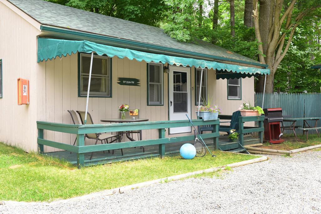 Lincoln Log Colony Otel Lake George Dış mekan fotoğraf