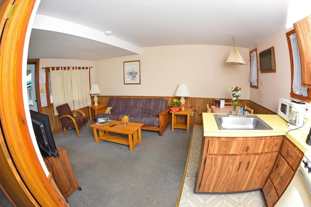 Lincoln Log Colony Otel Lake George Dış mekan fotoğraf