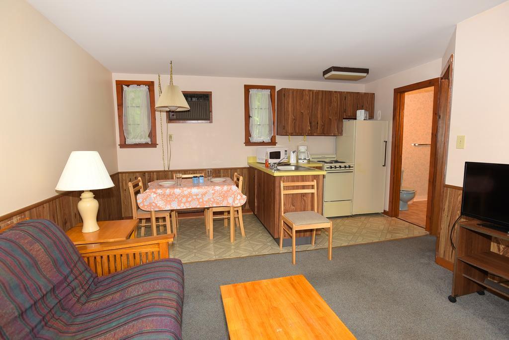 Lincoln Log Colony Otel Lake George Dış mekan fotoğraf